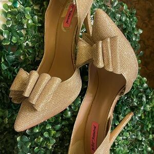 Elegant Gold Heels with Bow by Betsey Johnson
